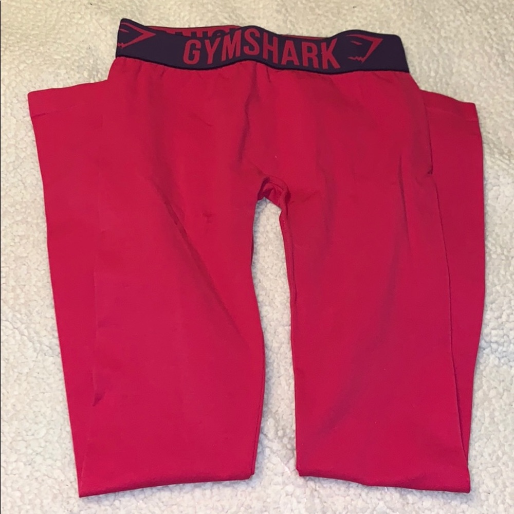 Pink gym shark leggings